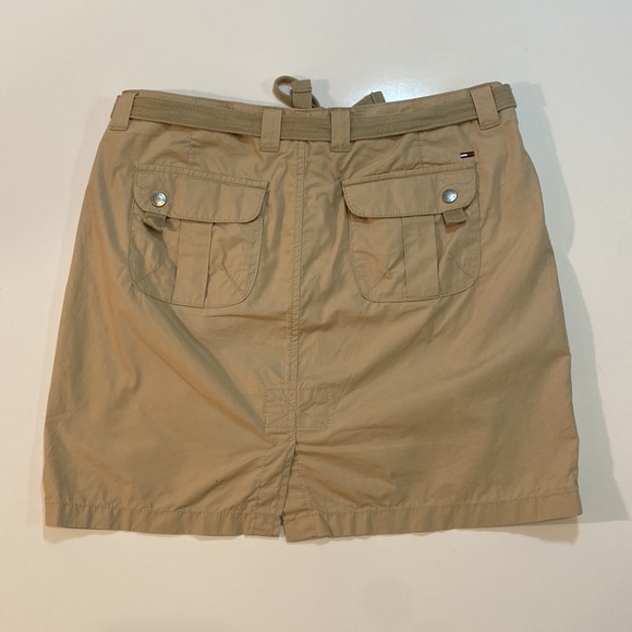 Tommy Hilfiger skirt - Picture 2 of 7